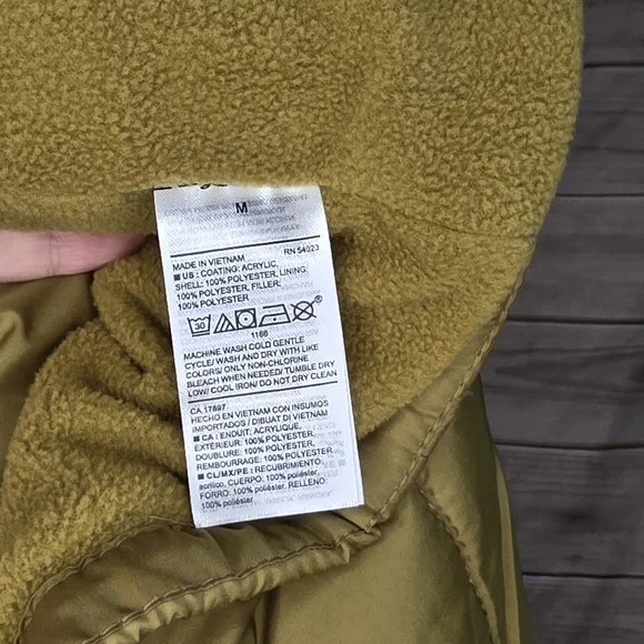 Old Navy Frost Free Puffer Vest Fleece Lined Snap Pockets Olive Green M - Picture 6 of 7